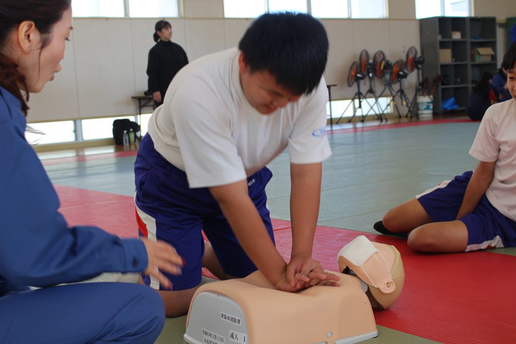 津島市立天王中学校